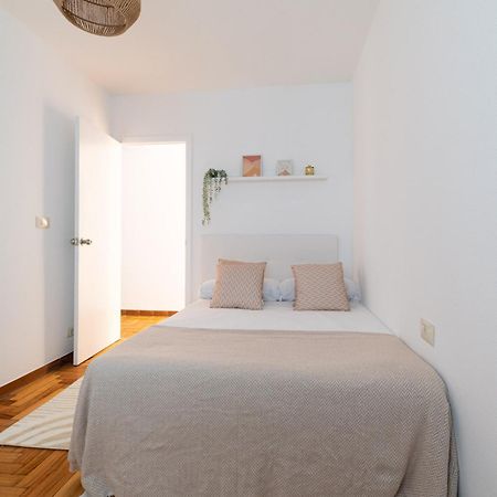 Amplia Vivienda Con Garaje Apartment Vigo Exterior photo