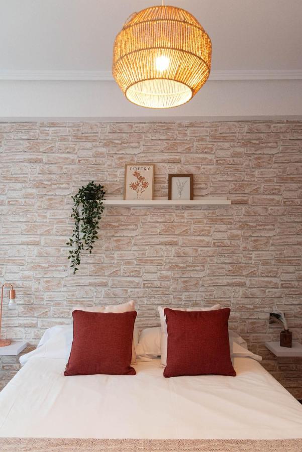 Amplia Vivienda Con Garaje Apartment Vigo Exterior photo