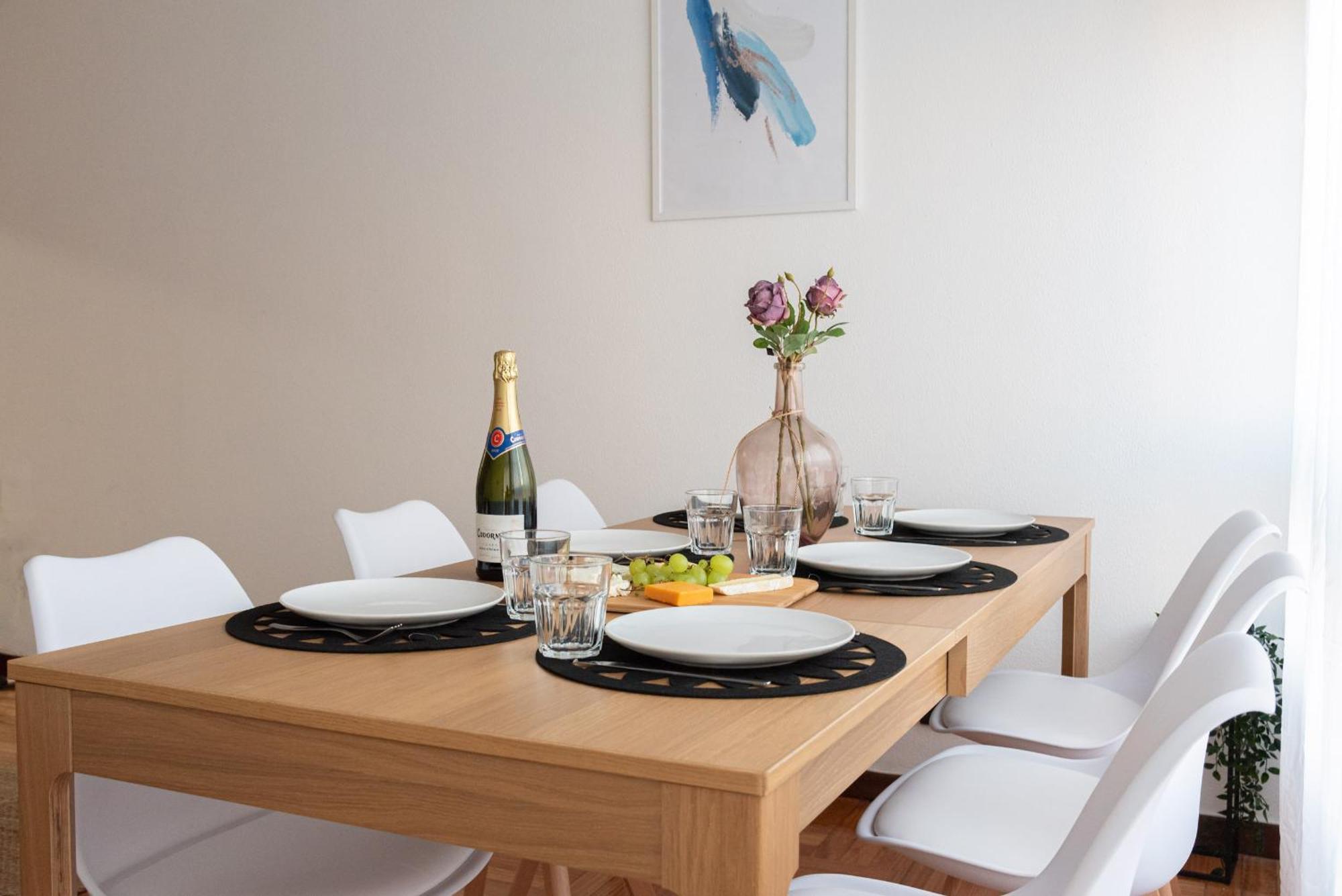 Amplia Vivienda Con Garaje Apartment Vigo Exterior photo