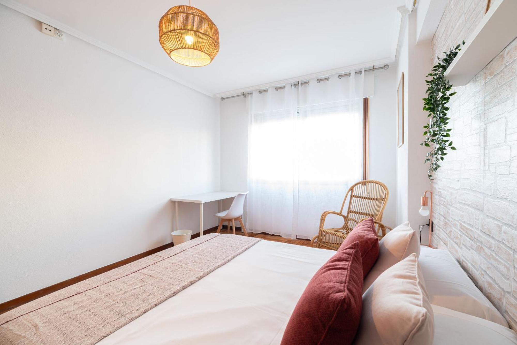 Amplia Vivienda Con Garaje Apartment Vigo Exterior photo